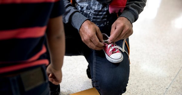 3,000 Migrant Children Remain Separate from Families
