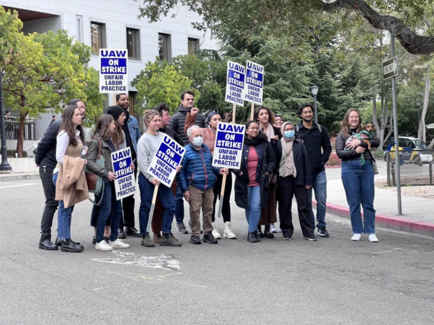 Strikes in Academia: Solidarity with the UC workers who are in their fourth week of the biggest strike in US higher education history. Let me remind you: absent the workers in a university, there’s nothing. Workers not only deserve better wages & benefits, the quality of a UC education depends on it.