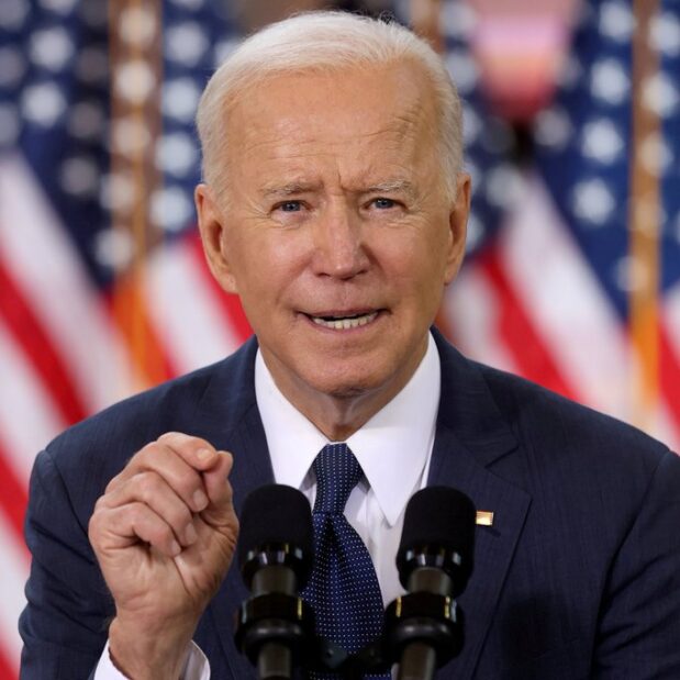 BREAKING: The Biden admin will now reject all Haitian, Cuban and Nicaraguan asylum seekers who cross illegally, and cap entry from those places and Venezuela at a total 30,000/month. Biden has deported ~40,000 people to Haiti, amid humanitarian crisis, cholera and gang violence